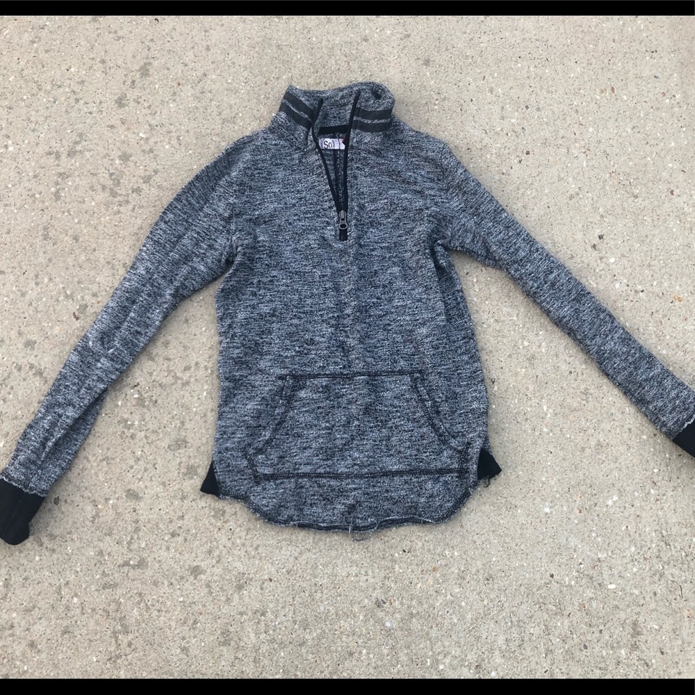 athletic half zip - Picture 2 of 2